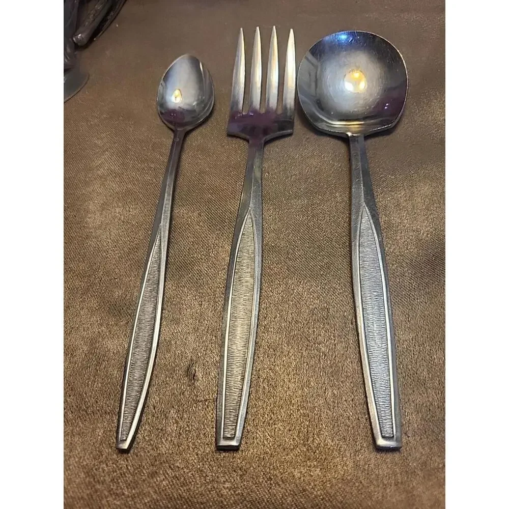 Vintage 3pc Lot Of Hull Wilson Silverware